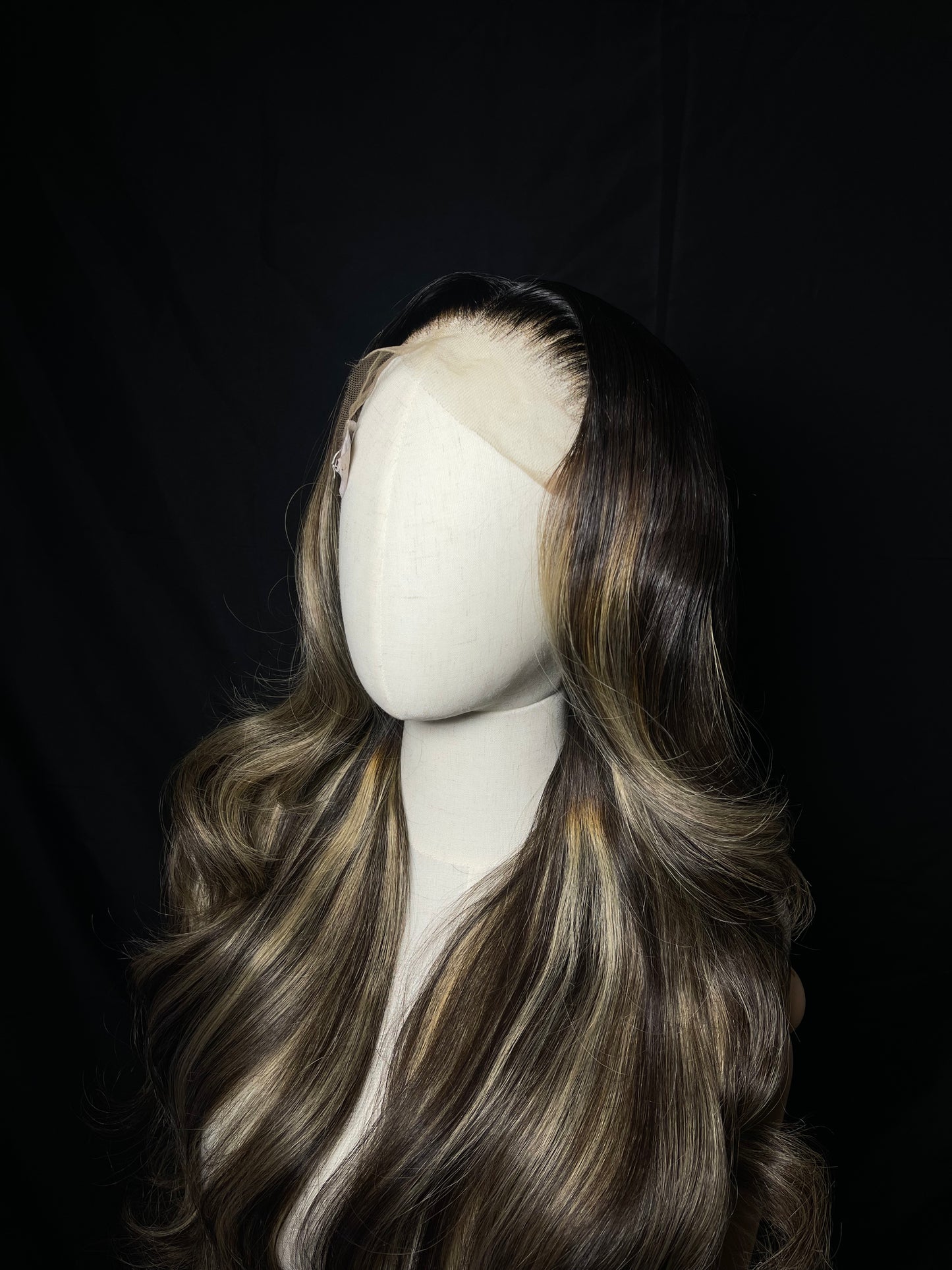 Ombré blonde wig