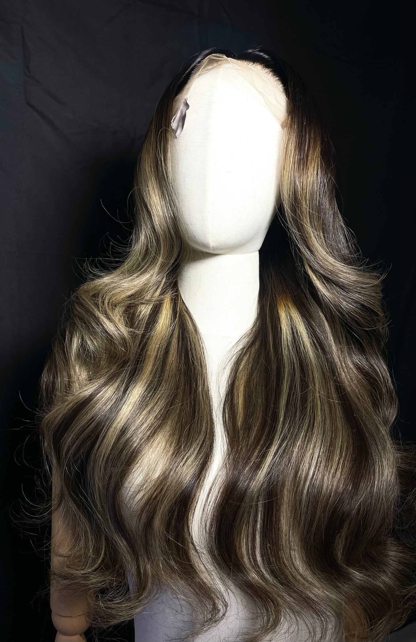 Ombré blonde wig