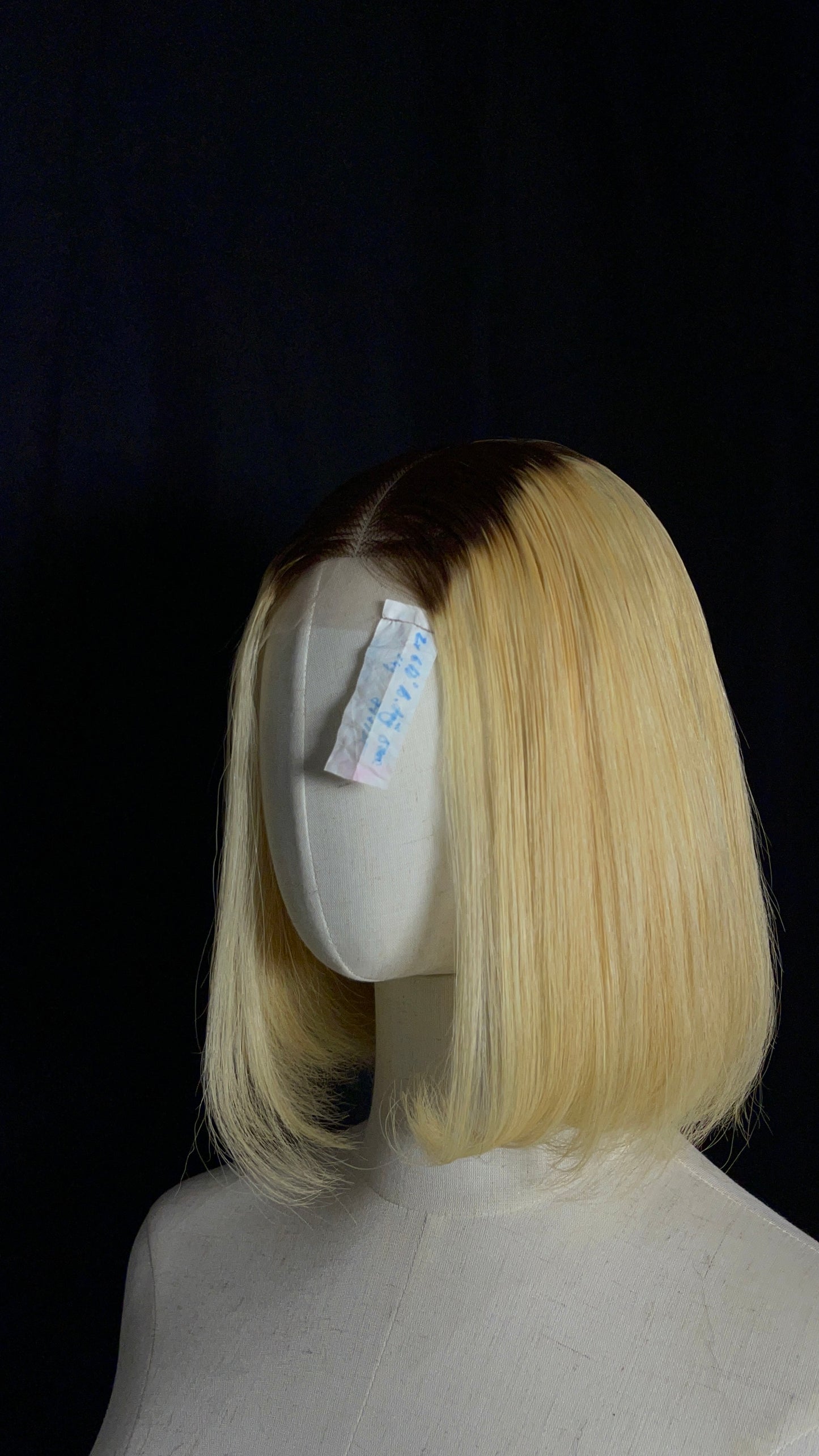 Blonde Bob wig